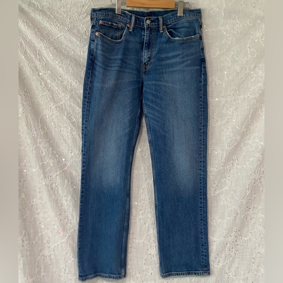 Levi’s 514 - 34X32 Straight Leg Medium Wash - Picture 5 of 11